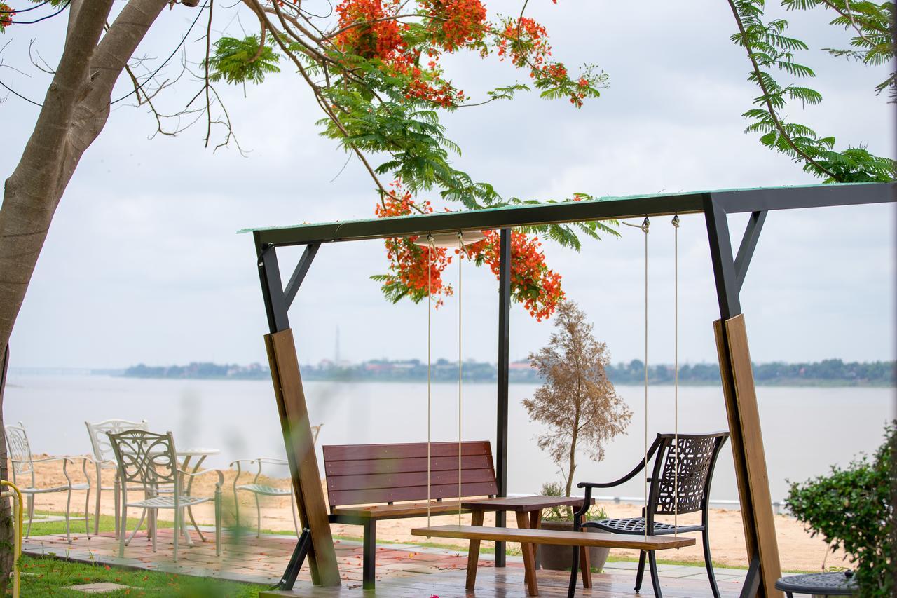 Vieng Khong Hotel Mukdahan Esterno foto