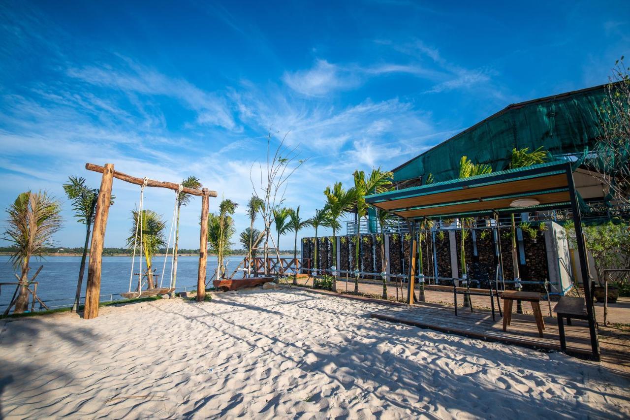 Vieng Khong Hotel Mukdahan Esterno foto