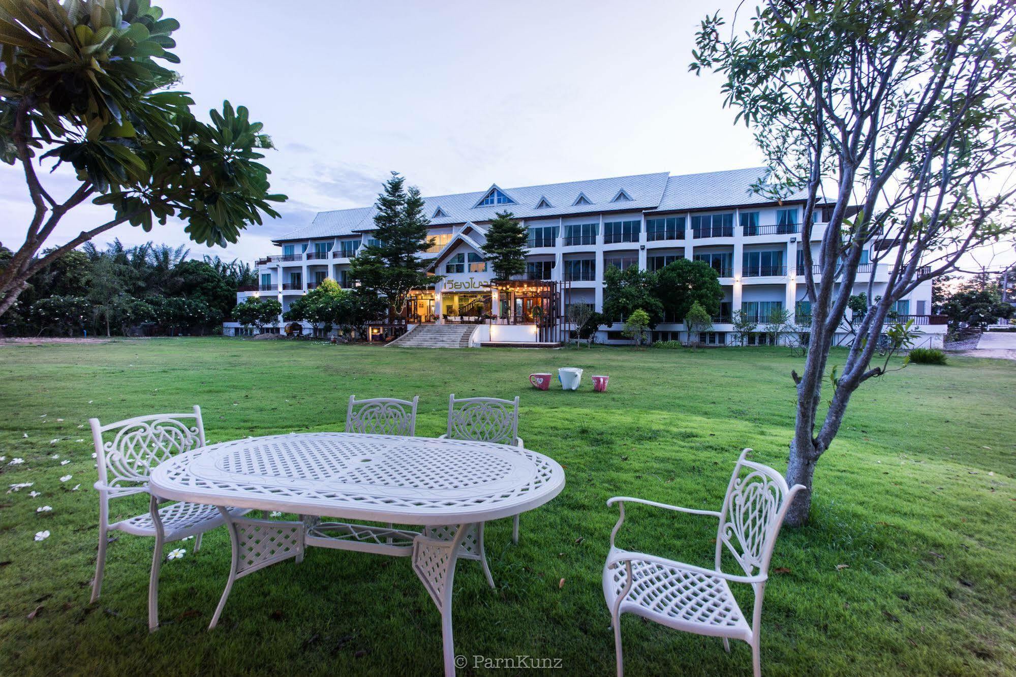 Vieng Khong Hotel Mukdahan Esterno foto