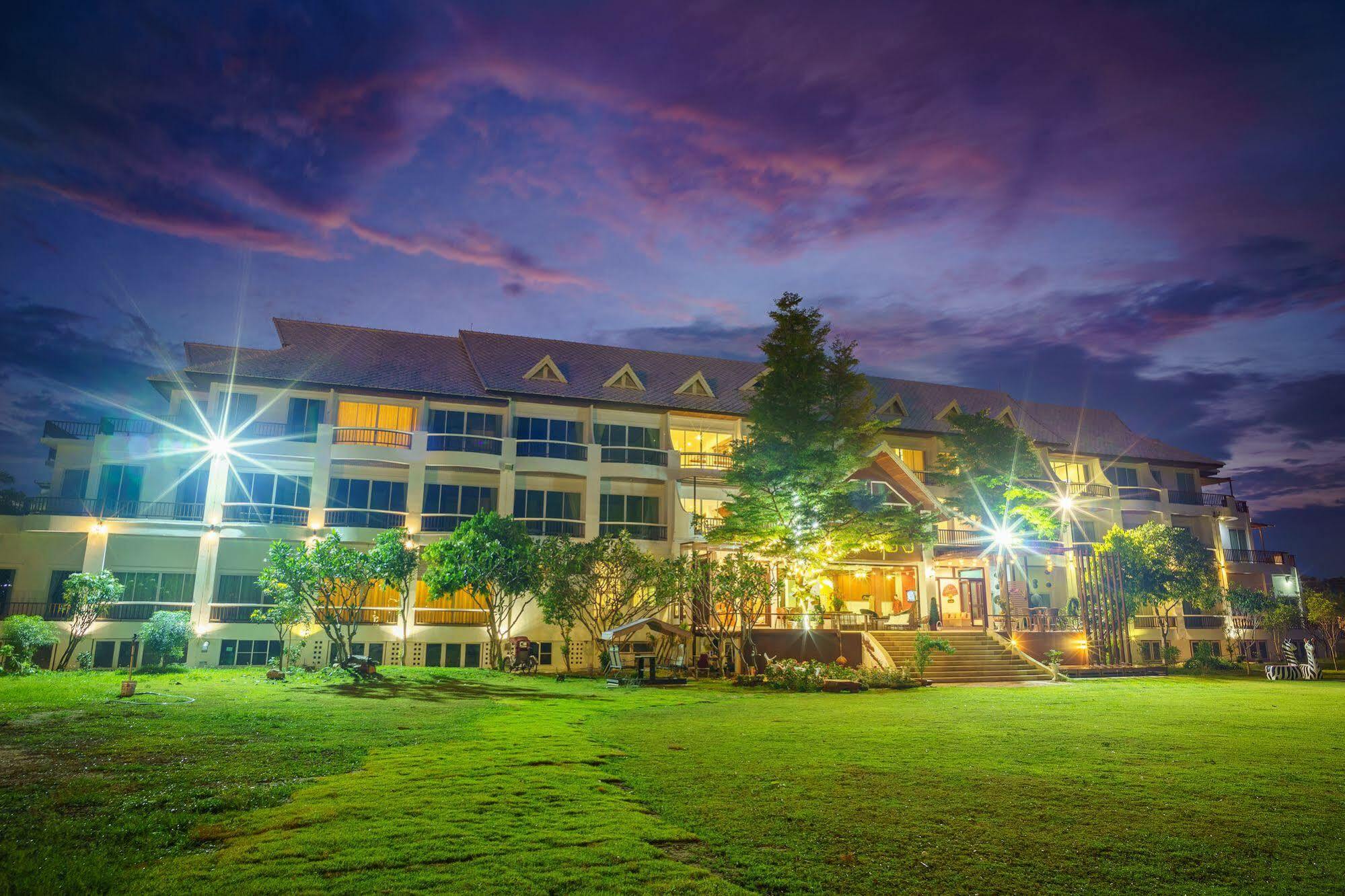 Vieng Khong Hotel Mukdahan Esterno foto